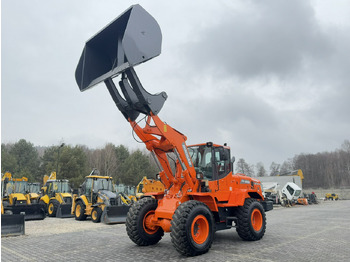 Wheel loader DOOSAN DL250