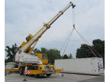 Mobile crane DEMAG