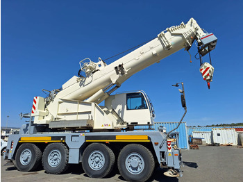 Mobile crane DEMAG