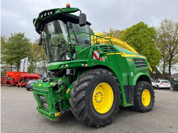 Harvester JOHN DEERE 8500