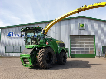 Harvester JOHN DEERE