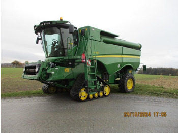 Combine harvester JOHN DEERE S680