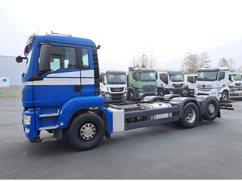 Cab chassis truck MAN TGS 26.320 6x2  (Nr. 5862): picture 2