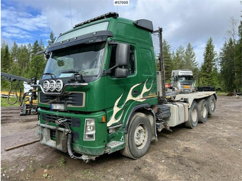 Hook lift truck VOLVO FM12