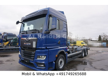 Container transporter/ Swap body truck MAN TGX 26.510