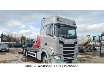 Container transporter/ Swap body truck SCANIA S 450