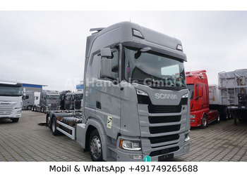 Container transporter/ Swap body truck SCANIA S 450