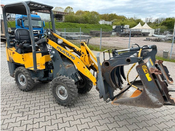 Compact loader