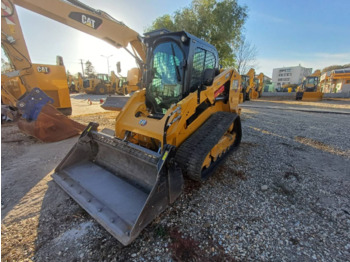 Compact track loader CATERPILLAR