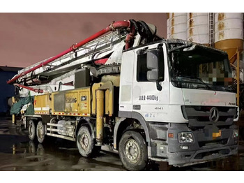 Concrete pump truck XCMG