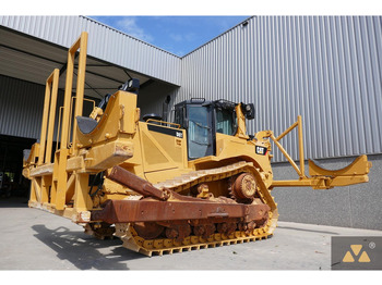 Construction machinery CATERPILLAR D8T