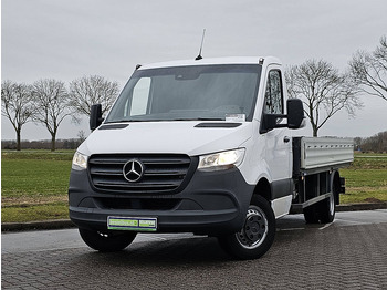 Flatbed van MERCEDES-BENZ Sprinter 516