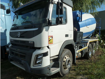 Concrete mixer truck Volvo FMX 450: picture 3