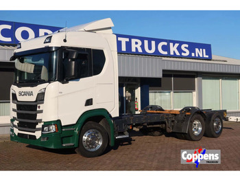 Cab chassis truck SCANIA R 500