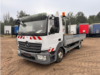 Dropside/ Flatbed truck Mercedes-Benz Atego 818: picture 3