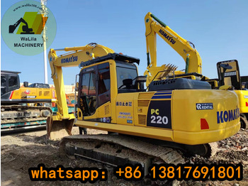 Crawler excavator KOMATSU PC220-8