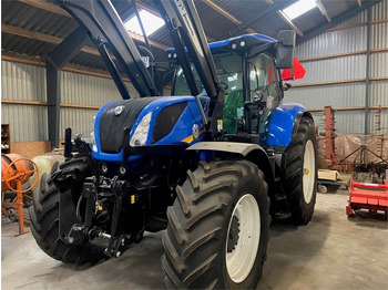 Farm tractor NEW HOLLAND T7