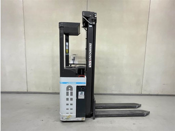 Stacker UNICARRIERS