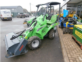 Compact loader Avant 530: picture 2