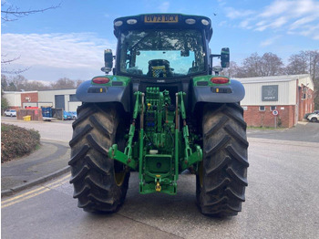 Farm tractor John Deere 6R 215: picture 4