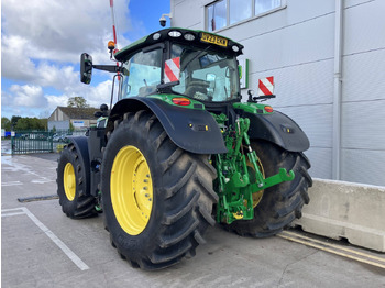 Farm tractor John Deere 6R 215: picture 3