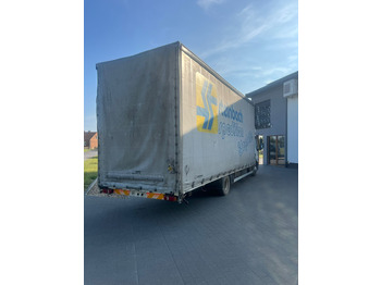 Curtainsider truck DAF LF 45.250: picture 5