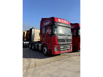 Tractor unit SHACMAN