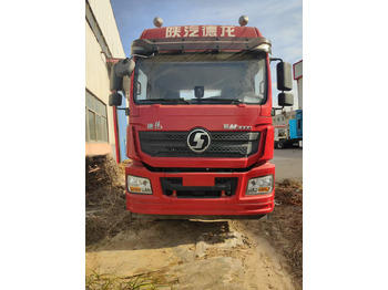 Tractor unit SHACMAN