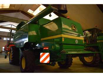 Combine harvester John Deere W 650: picture 5