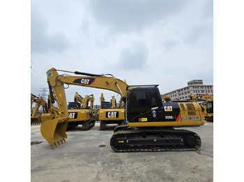 Crawler excavator Caterpillar 320D2: picture 4