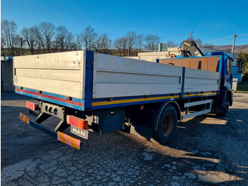 Crane truck, Dropside/ Flatbed truck MAN M2000 15.225 4x2 +  HIAB 071A: picture 5