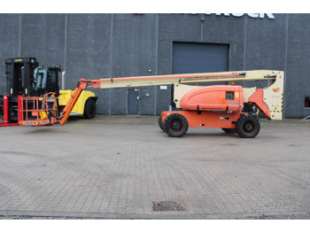 Articulated boom JLG