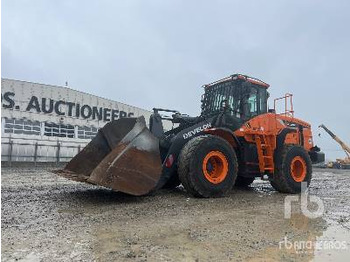 Wheel loader DOOSAN DL300