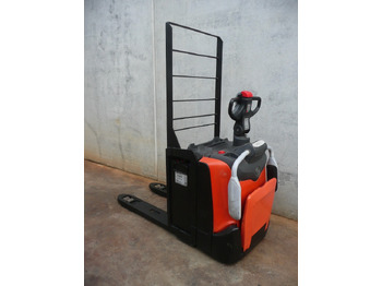 Pallet truck BT