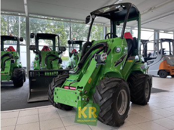 Compact loader AVANT