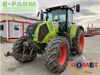 Farm tractor CLAAS Axion 810