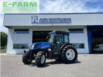 Farm tractor NEW HOLLAND T4