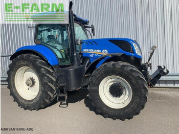 Farm tractor NEW HOLLAND T7.230