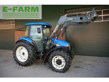 Farm tractor NEW HOLLAND TD80D