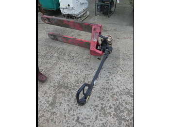 Pallet truck