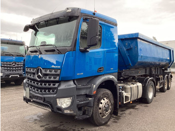 Tractor unit MERCEDES-BENZ Arocs 1845