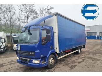 Curtainsider truck DAF LF 45 220