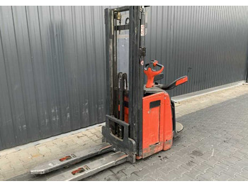 Stacker LINDE L14