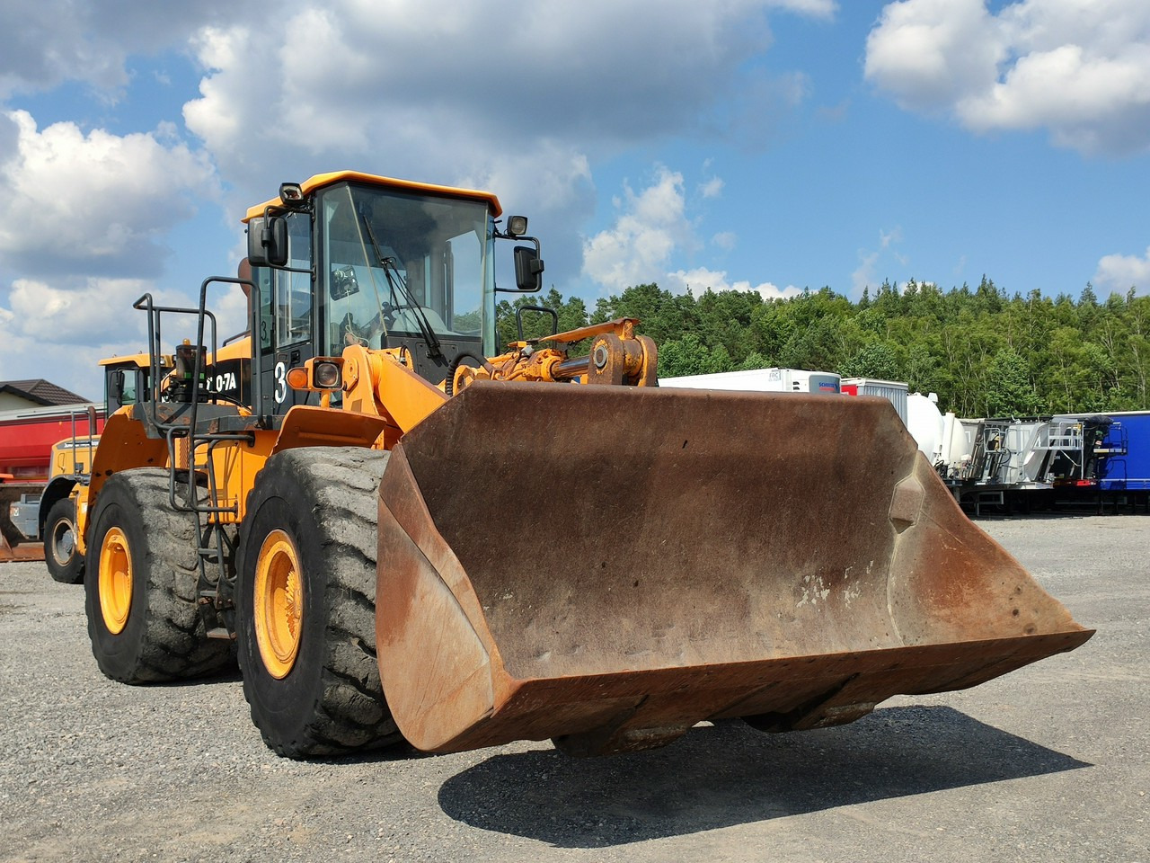 Wheel loader Hyundai HL770-7A: picture 7