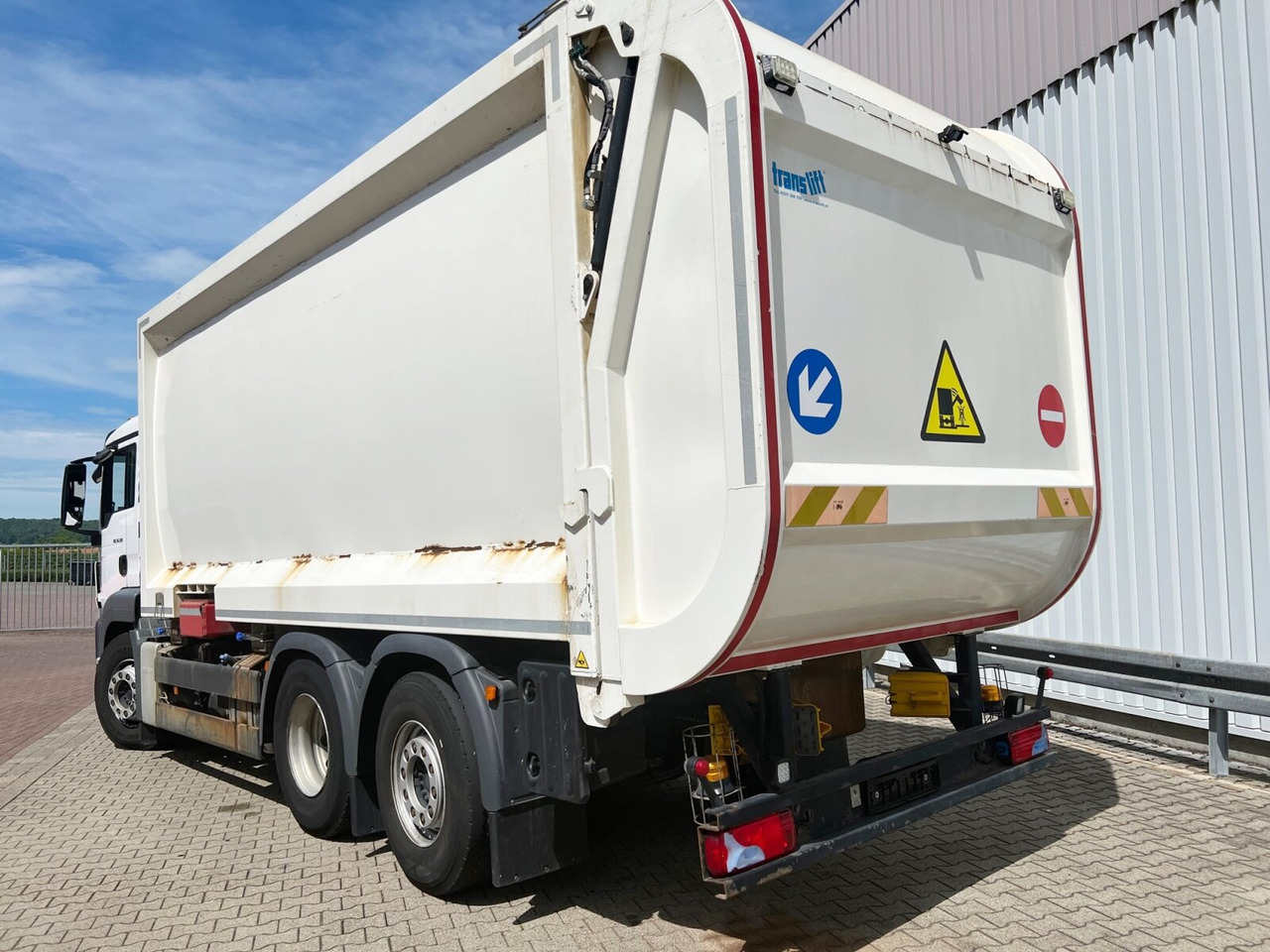 Garbage truck for transportation of garbage MAN TGS 26.320 6x2-4 LL TGS 26.320/400 6x2-4 LL, Rechtslenker, Retarder, Lift-/Lenkachse, VDL Translift Seitenlader: picture 12