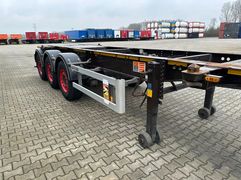 Container transporter/ Swap body semi-trailer Burg 20FT ADR (EX/II, EX/III, FL, AT), empty weight: 3.690kg, SAF INTRADISC, 2x liftaxle, ALCOA, NL-Chassis, APK/ADR: 05-2025: picture 12