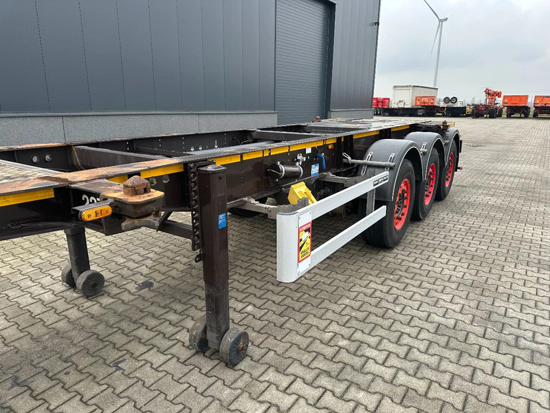 Container transporter/ Swap body semi-trailer Burg 20FT ADR (EX/II, EX/III, FL, AT), empty weight: 3.690kg, SAF INTRADISC, 2x liftaxle, ALCOA, NL-Chassis, APK/ADR: 05-2025: picture 9