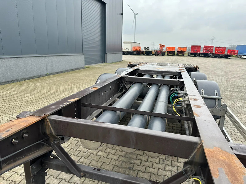 Container transporter/ Swap body semi-trailer Burg 20FT ADR (EX/II, EX/III, FL, AT), empty weight: 3.690kg, SAF INTRADISC, 2x liftaxle, ALCOA, NL-Chassis, APK/ADR: 05-2025: picture 10