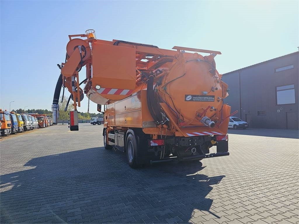 Vacuum truck MAN Wiedemann SUPER 2000 4x2 WUKO RECYKLING for collec: picture 23