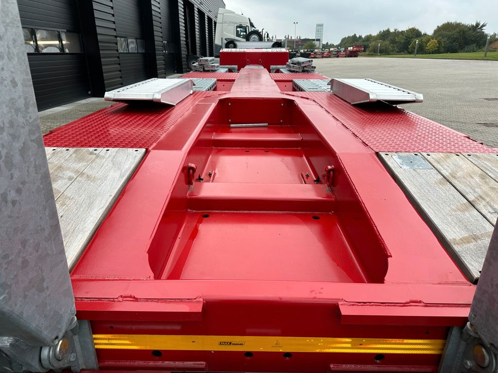 Low loader semi-trailer Faymonville Maxtrailer tieflader / radmulden / baggermulde: picture 13